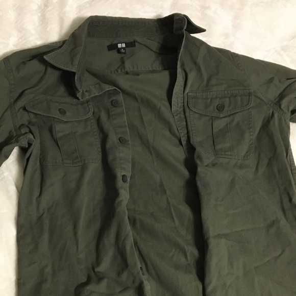 Green Uniqlo Jacket - Picture 1 of 6